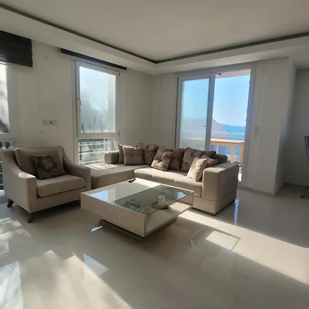 Sea View House Semesterbostad *